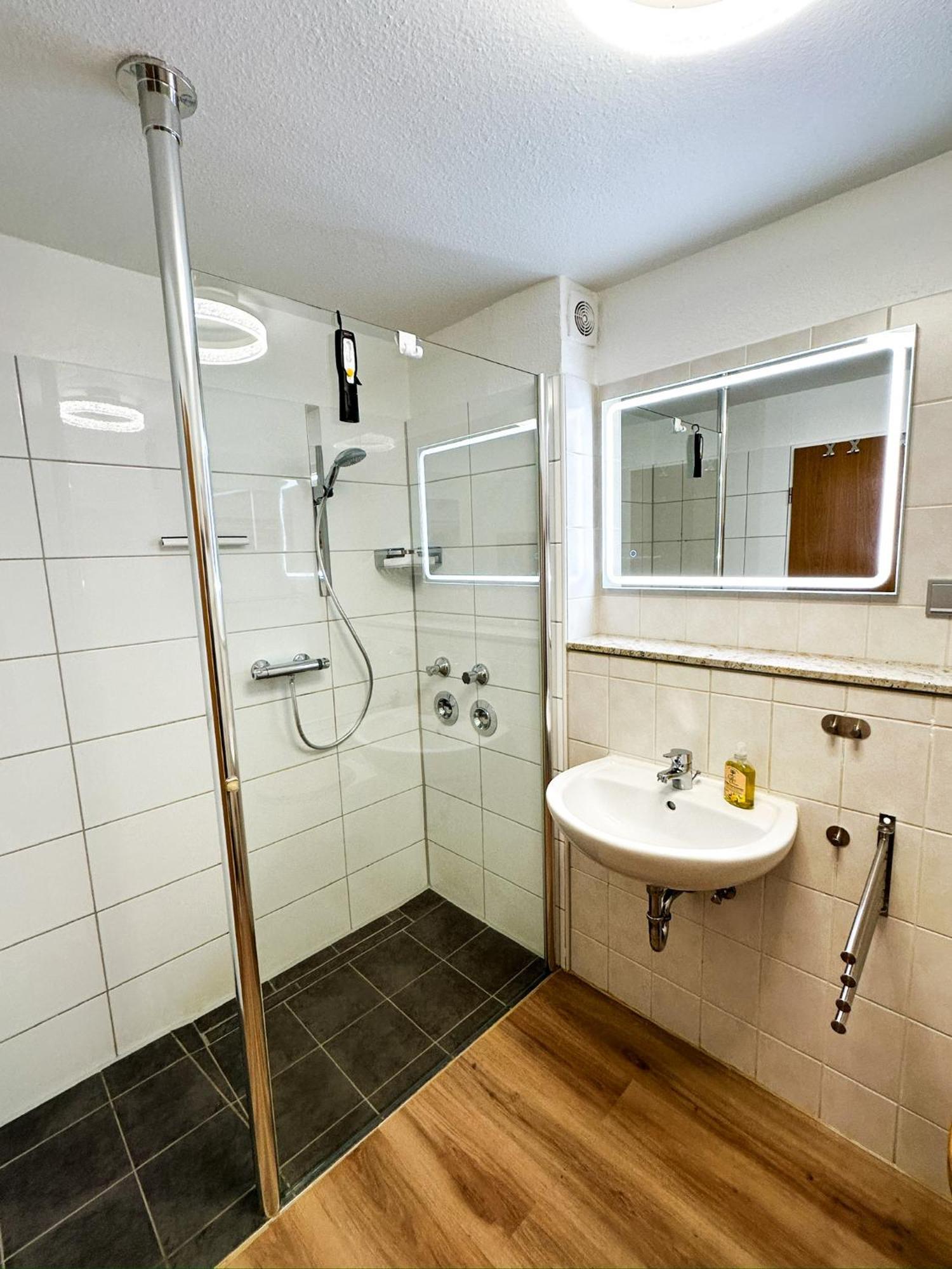 Ferienwohnung Havenblick Wilhelmshaven Exterior photo